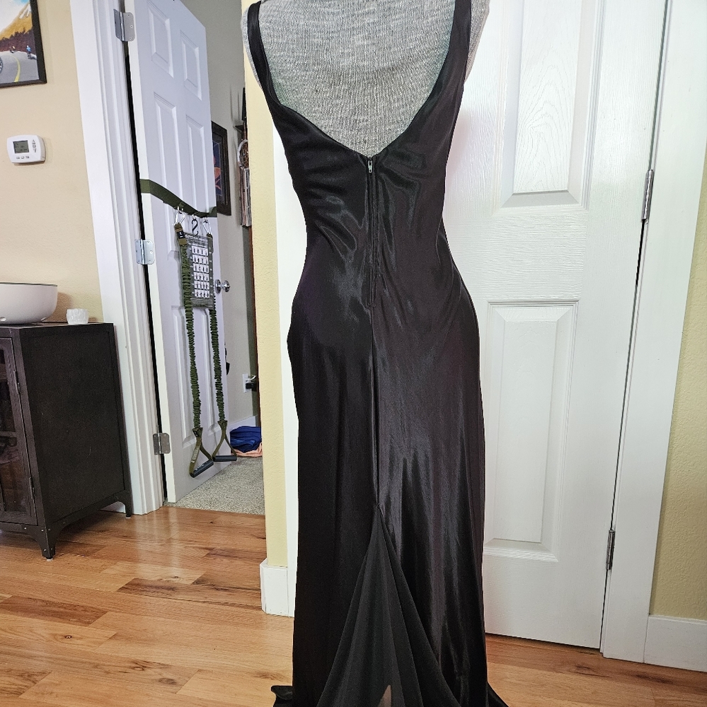 Kiki formal dress